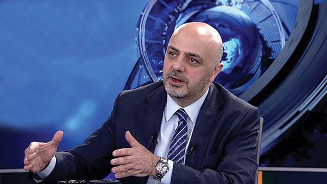 Stratejist Cüneyt Paksoy.